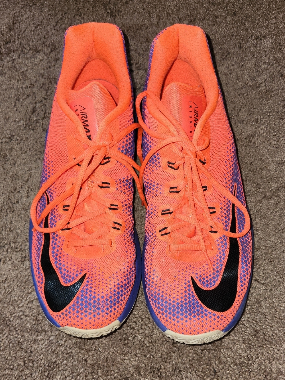 Nike Air Max Infuriate Low basketball shoes